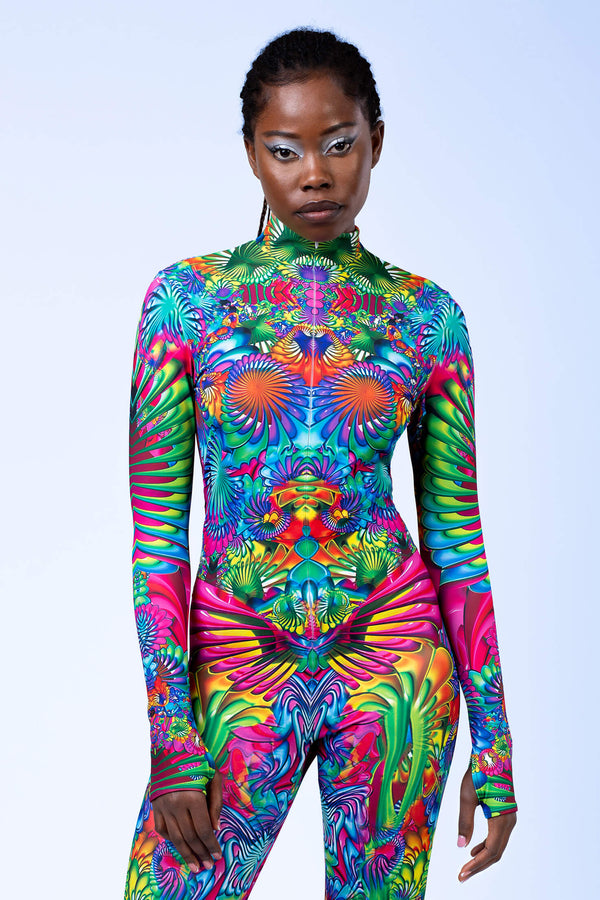 Kaleidoskopisches Blütenkostüm