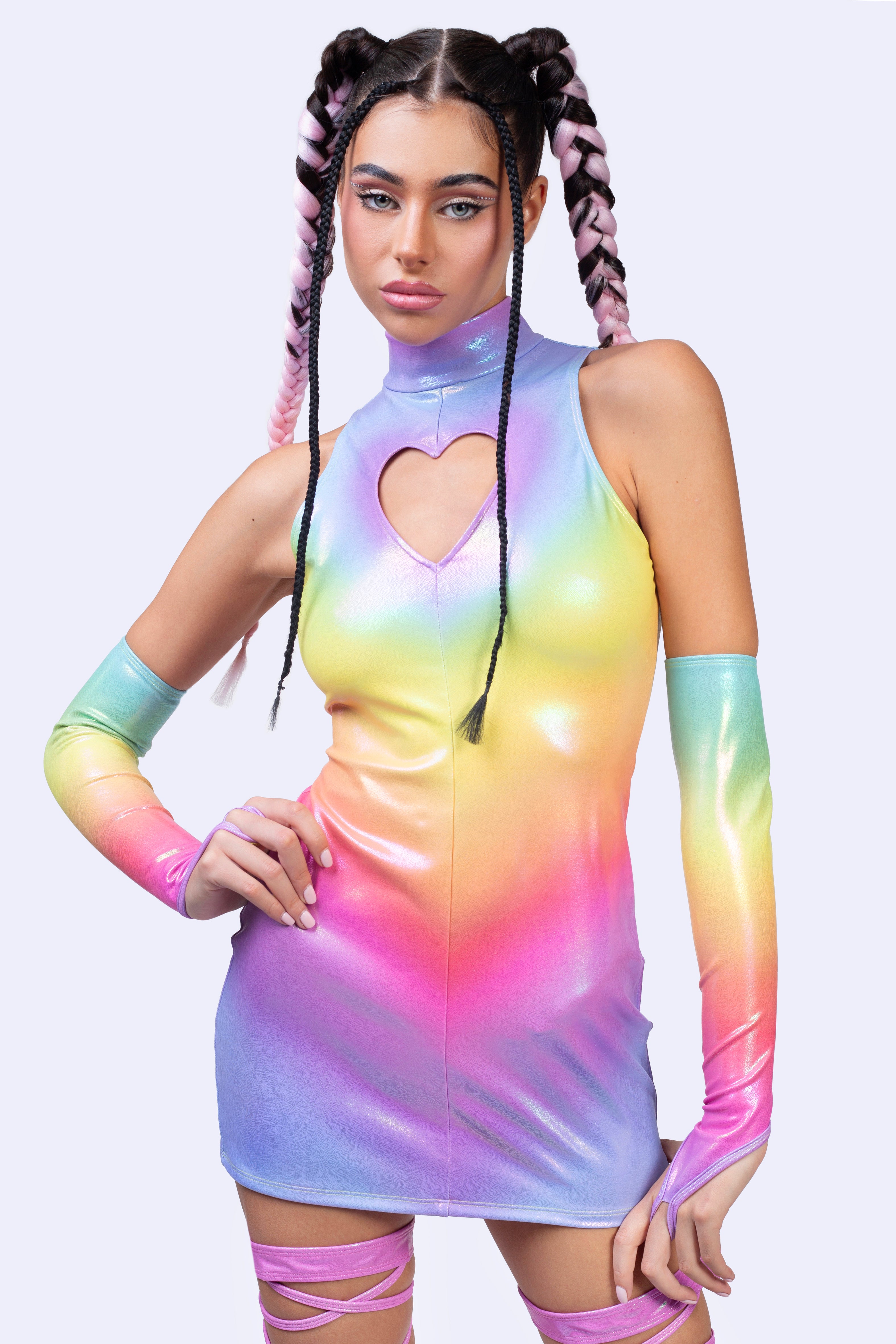 liquid bodycon dress Cardi B dressed in a liquid-metal silver bodycon dress that looks like  flowing mercury