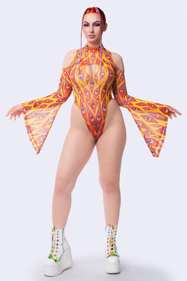 Allgegenwärtiger ausgestellter Ärmel-Body