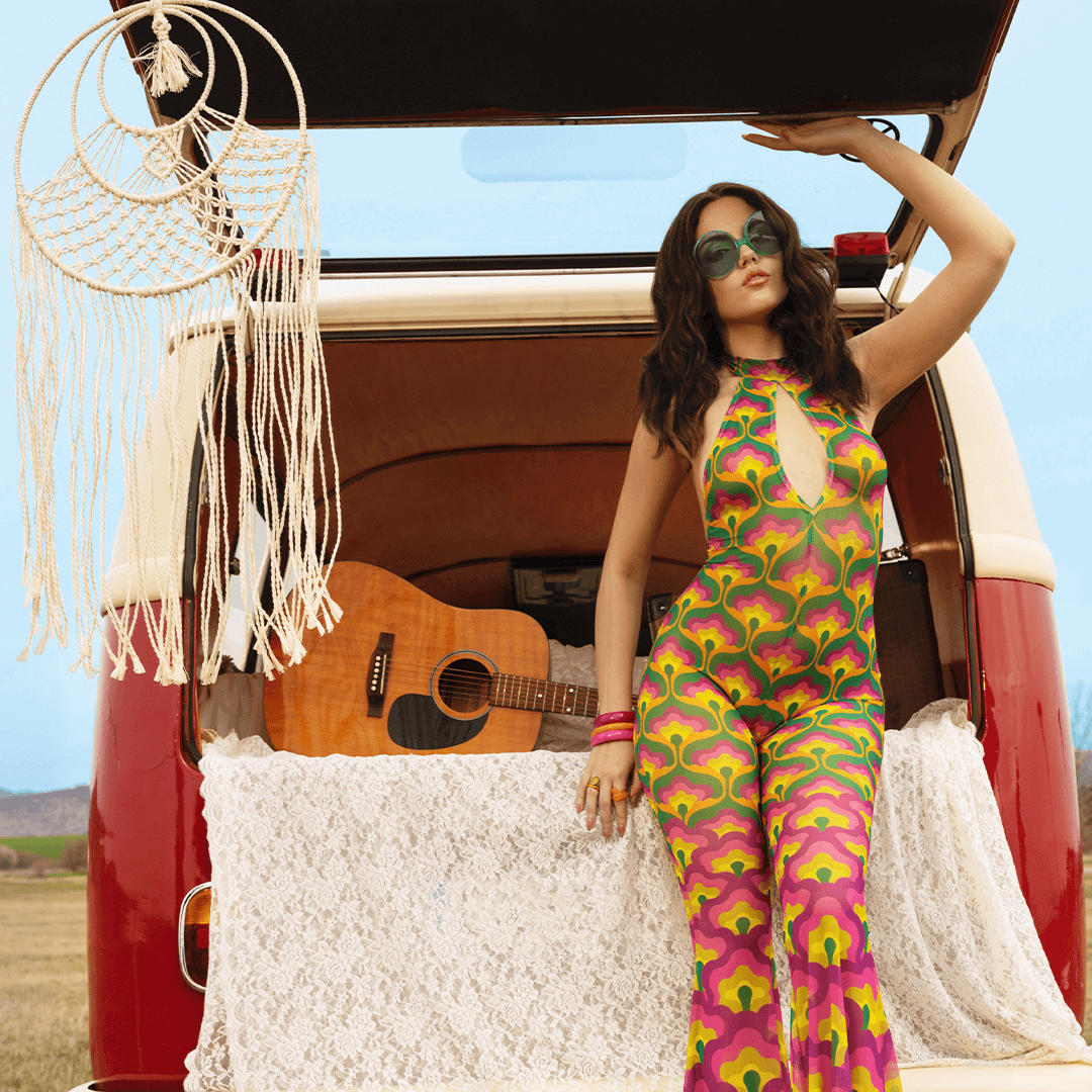 Coachella outfit inspiration with one-piece clothing