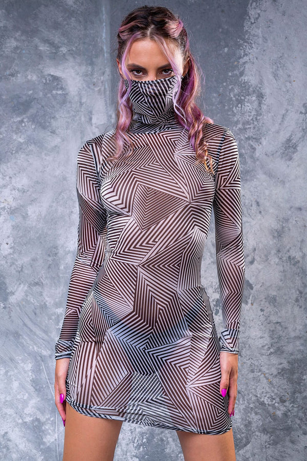 Minimales Mesh-Kleid mit hohem Kragen