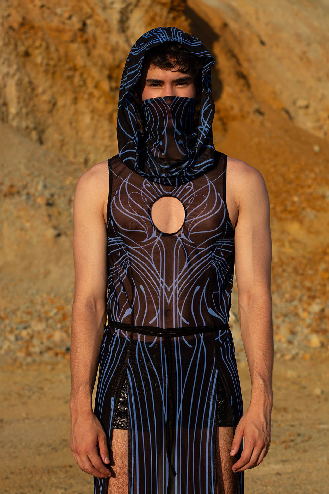 BADINKA No Man's Land Male Hooded Tunic