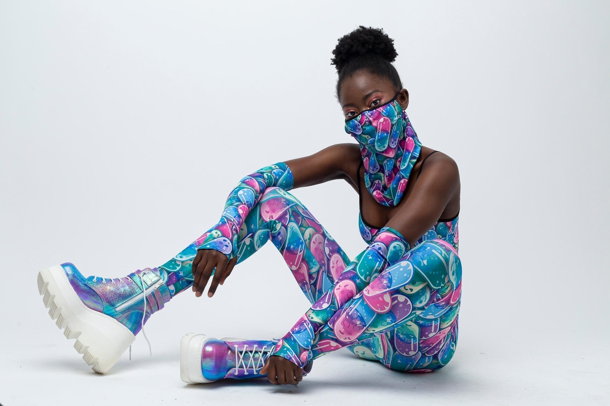 Happy Pills Leggings - BADINKA