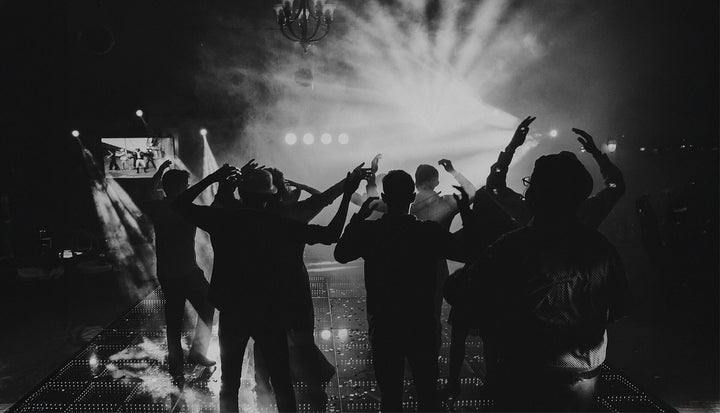 What is a Rave: All You Need to Know | BADINKA