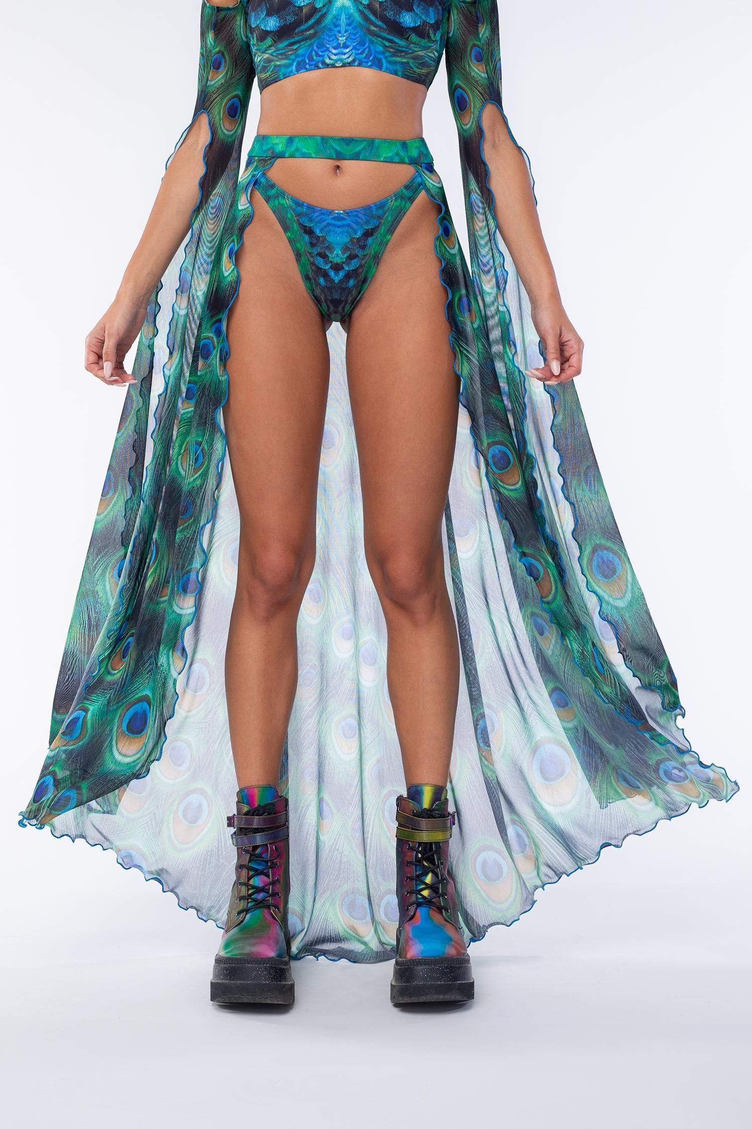 Mystic Peacock Maxi Sleeve Set