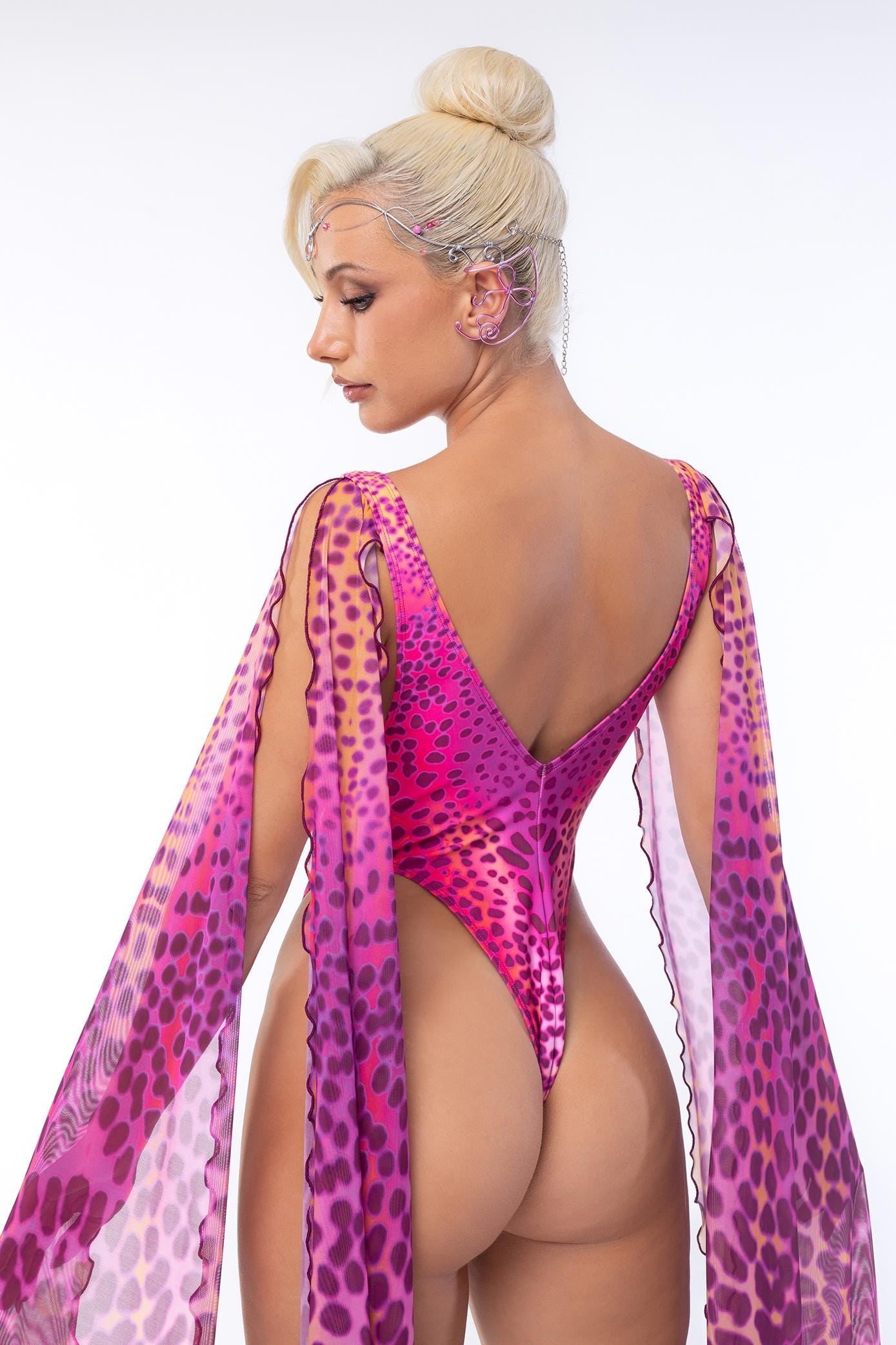 Laelia Winged Bodysuit pink